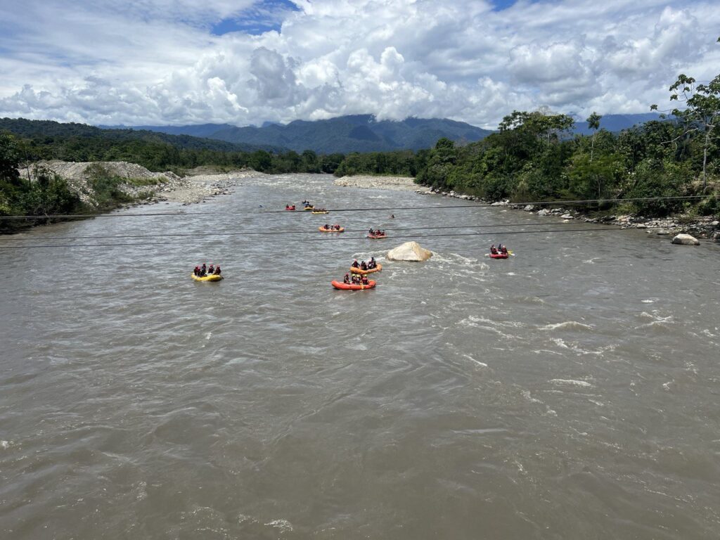 Rafting en el Río Jatun Yaku - Napo, Ecuador. 
Foto: Daniela Beltrán.
